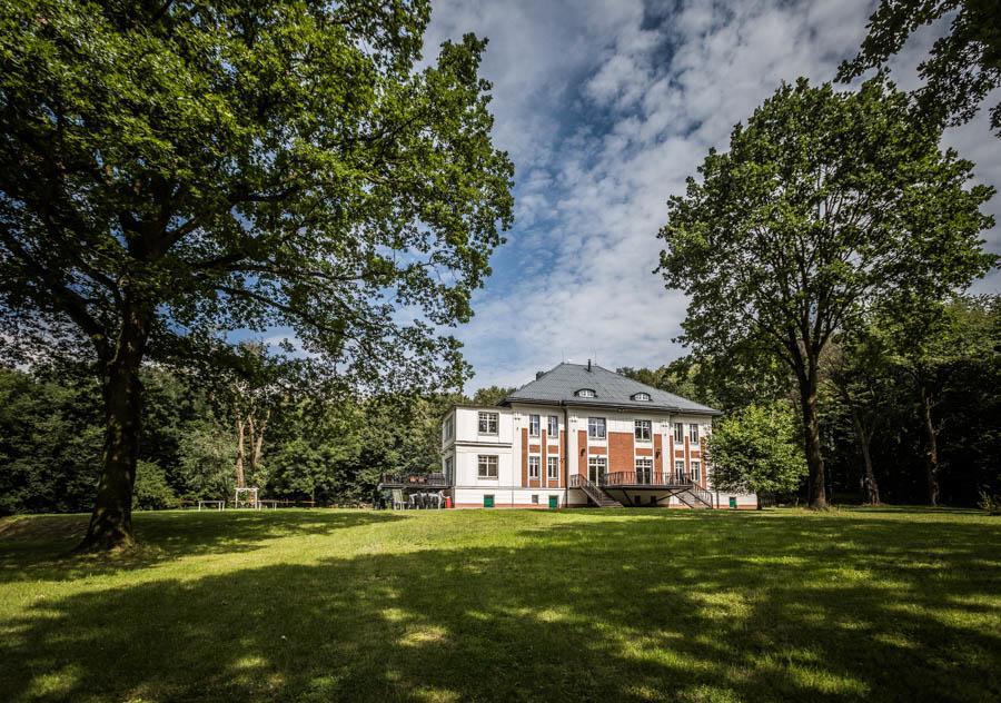 Vila Na Landeku Ostrava Bagian luar foto